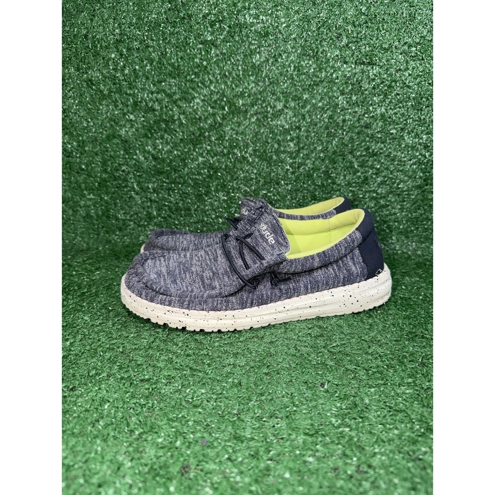 Hey Dude Shoes Boys Size‎ 4 Womens Size 5 Wally Blue Slip On Comfort Sneakers - Picture 4 of 9